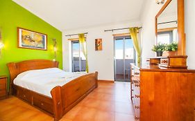 A09 - Super Central Duplex Apartment
